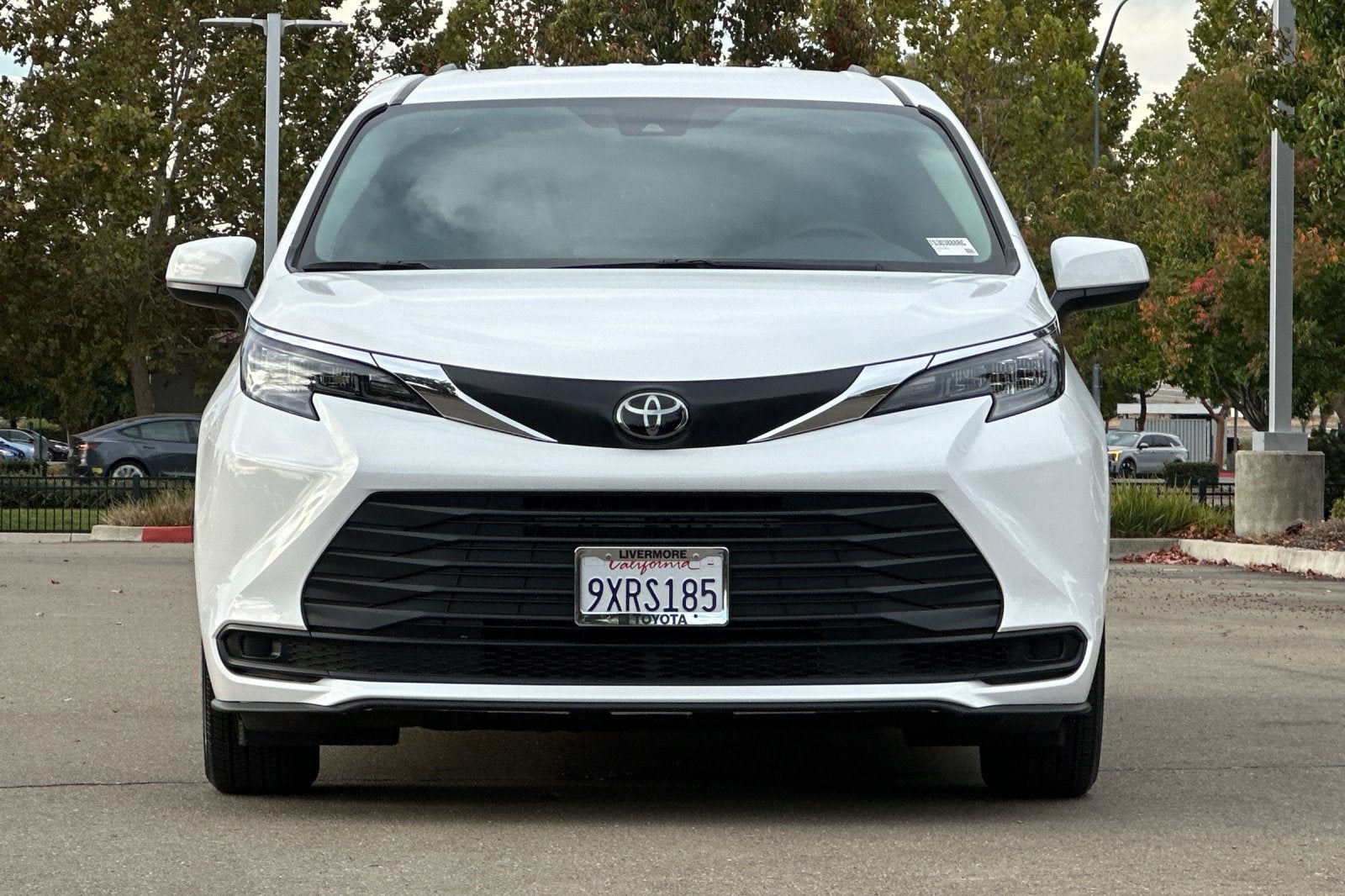 2026 Toyota Sienna LE 8 Passenger