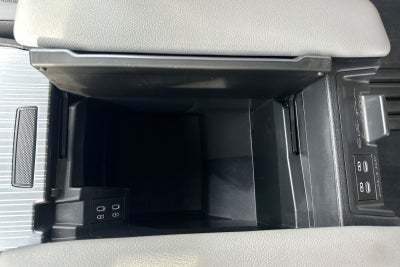 2026 Toyota Sienna LE 8 Passenger