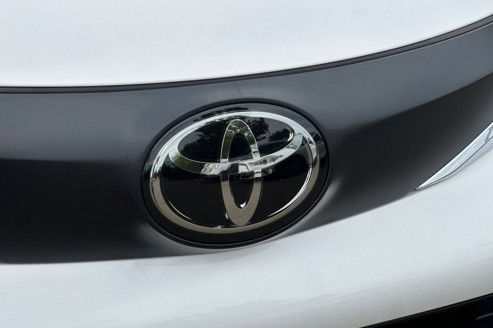 2026 Toyota Sienna LE 8 Passenger