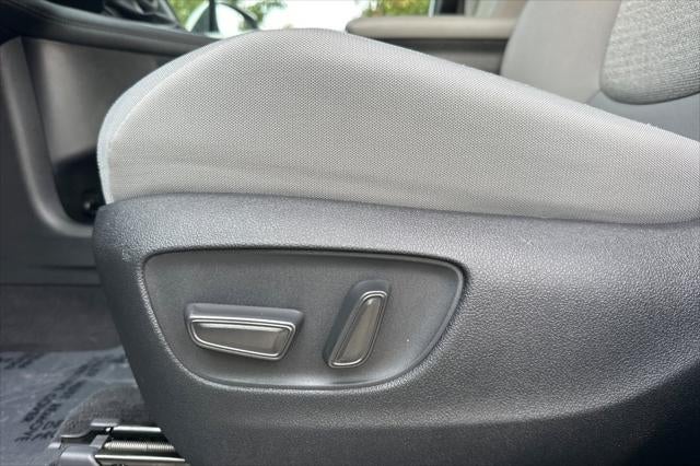 2026 Toyota Sienna LE 8 Passenger