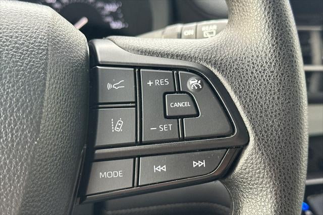2026 Toyota Sienna LE 8 Passenger