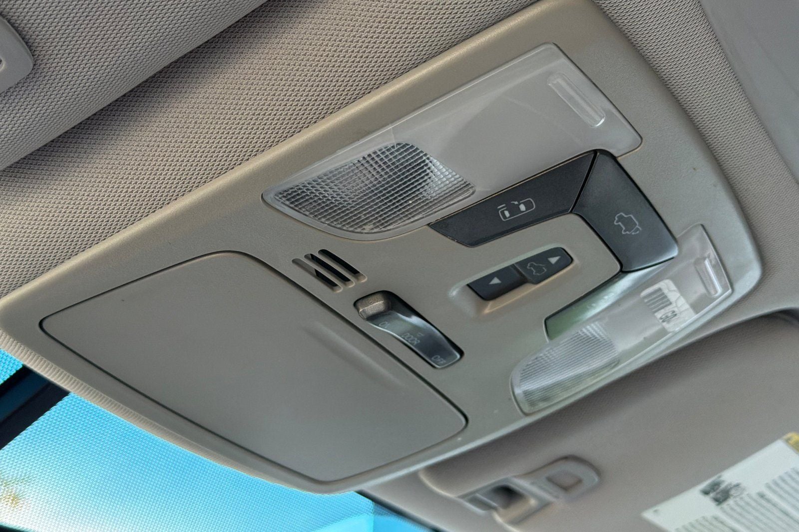 2016 Toyota Sienna XLE 8 Passenger