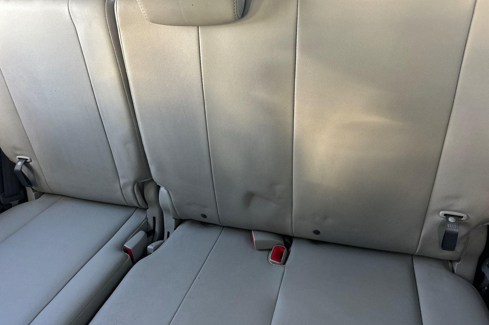 2013 Toyota Sienna XLE 8 Passenger