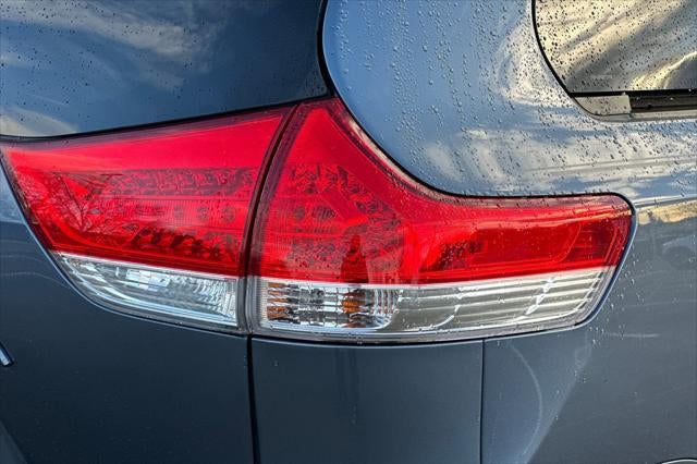 2013 Toyota Sienna XLE 8 Passenger