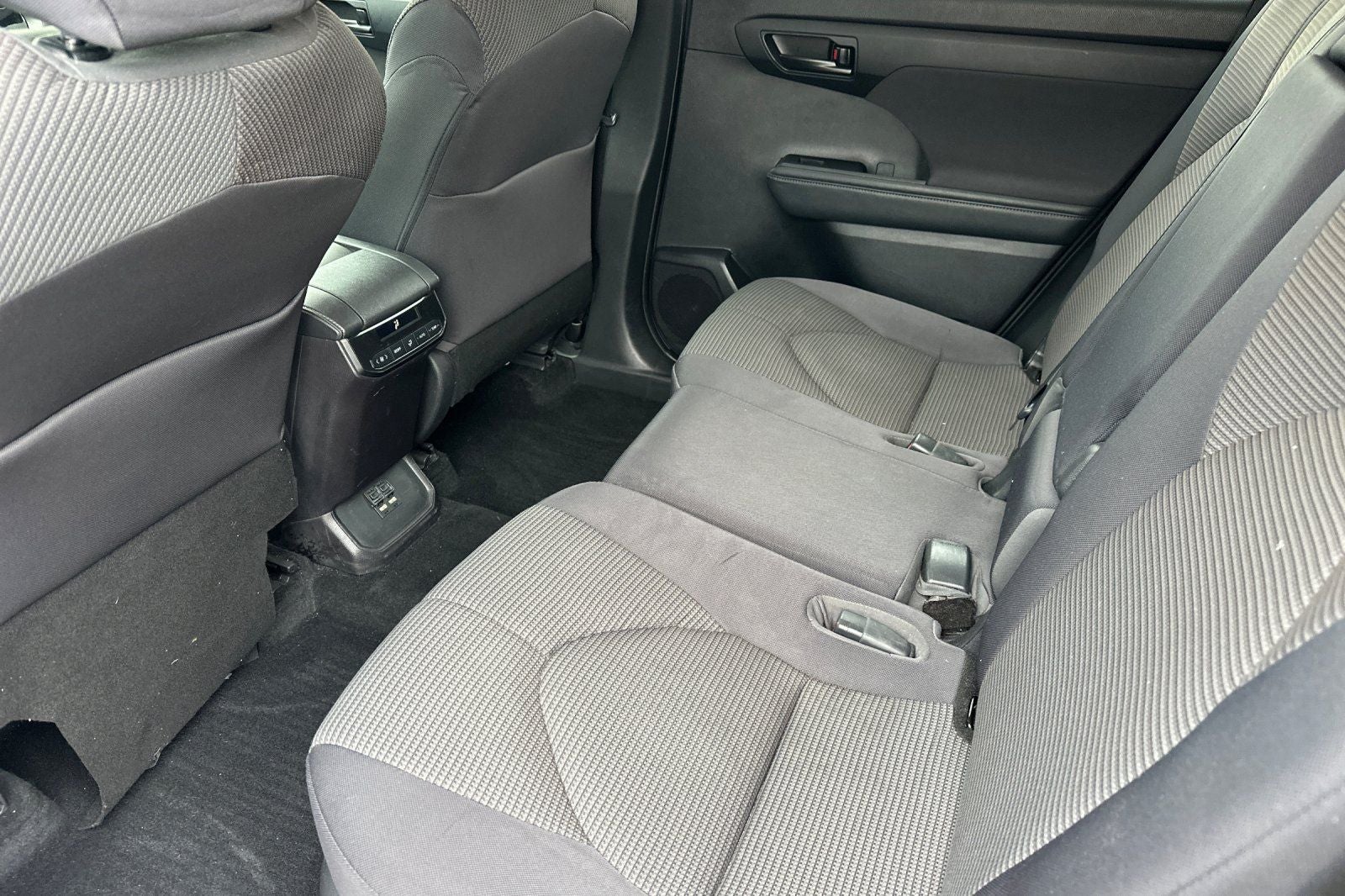 2021 Toyota Highlander Hybrid LE