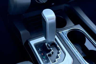 2015 Toyota Tundra SR5 5.7L V8