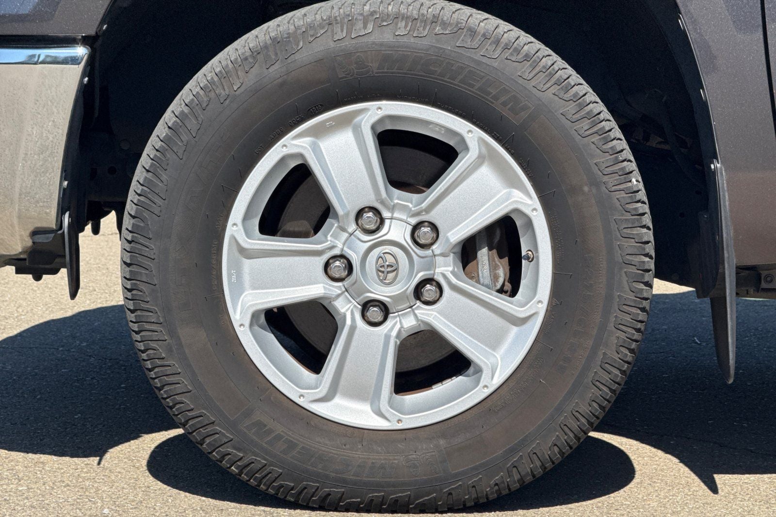 2015 Toyota Tundra SR5 5.7L V8