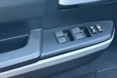 2015 Toyota Tundra SR5 5.7L V8