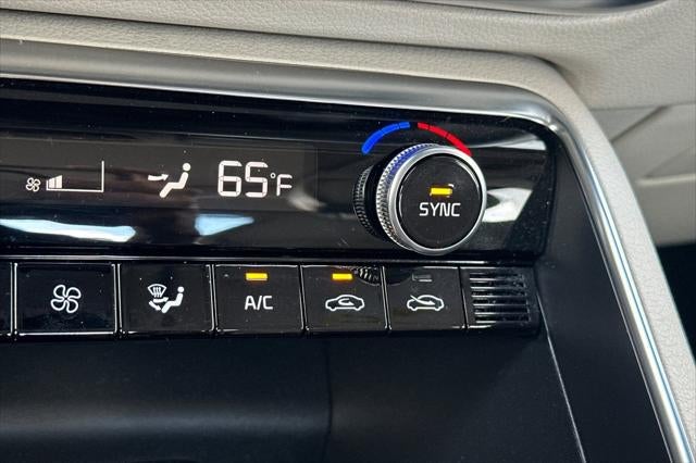 2022 Kia K5 EX
