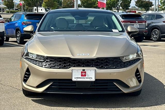 2022 Kia K5 EX