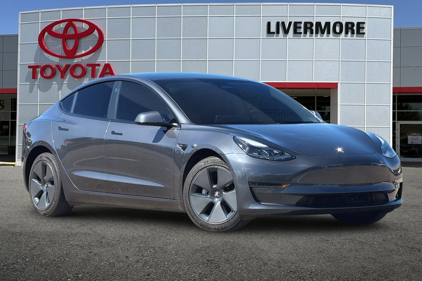 2023 Tesla Model 3 Base