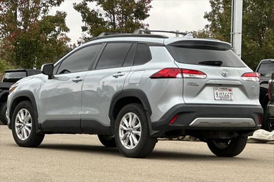 2023 Toyota Corolla Cross LE