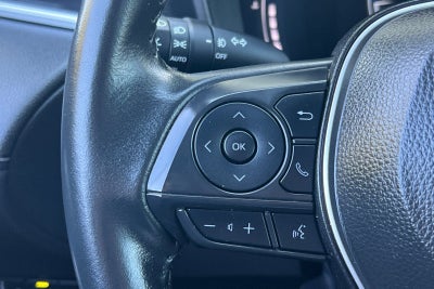 2025 Toyota Corolla Cross XLE