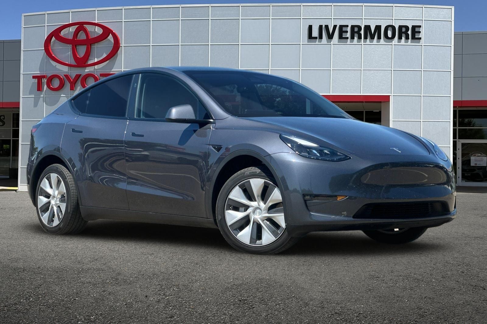 2023 Tesla Model Y Long Range