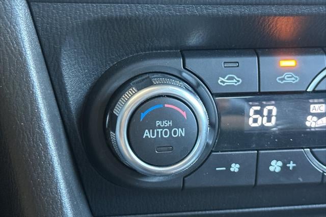 2014 Mazda Mazda3 s Grand Touring