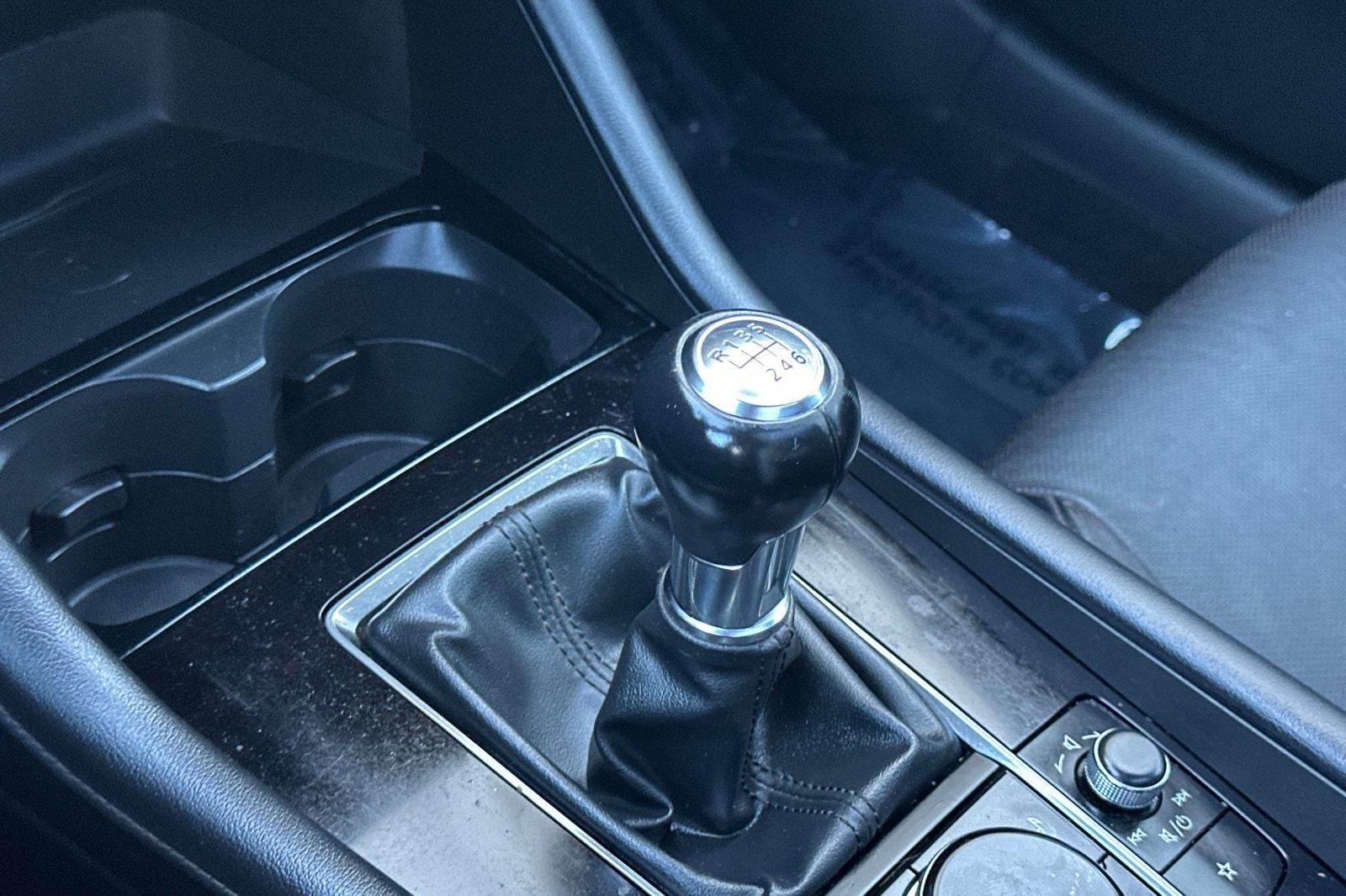 2025 Mazda Mazda3 2.5 S Premium Package