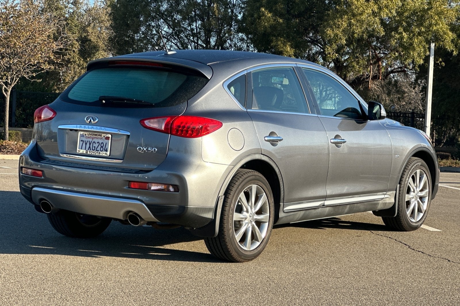 2017 INFINITI QX50 Base