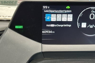 2025 Toyota Prius LE