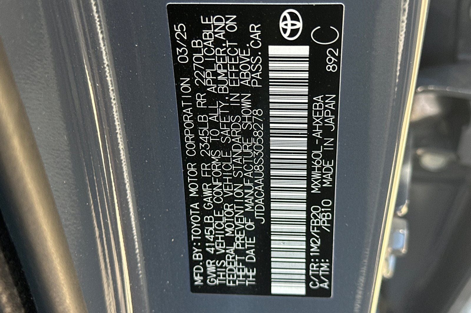2025 Toyota Prius LE