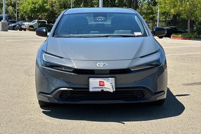 2025 Toyota Prius LE