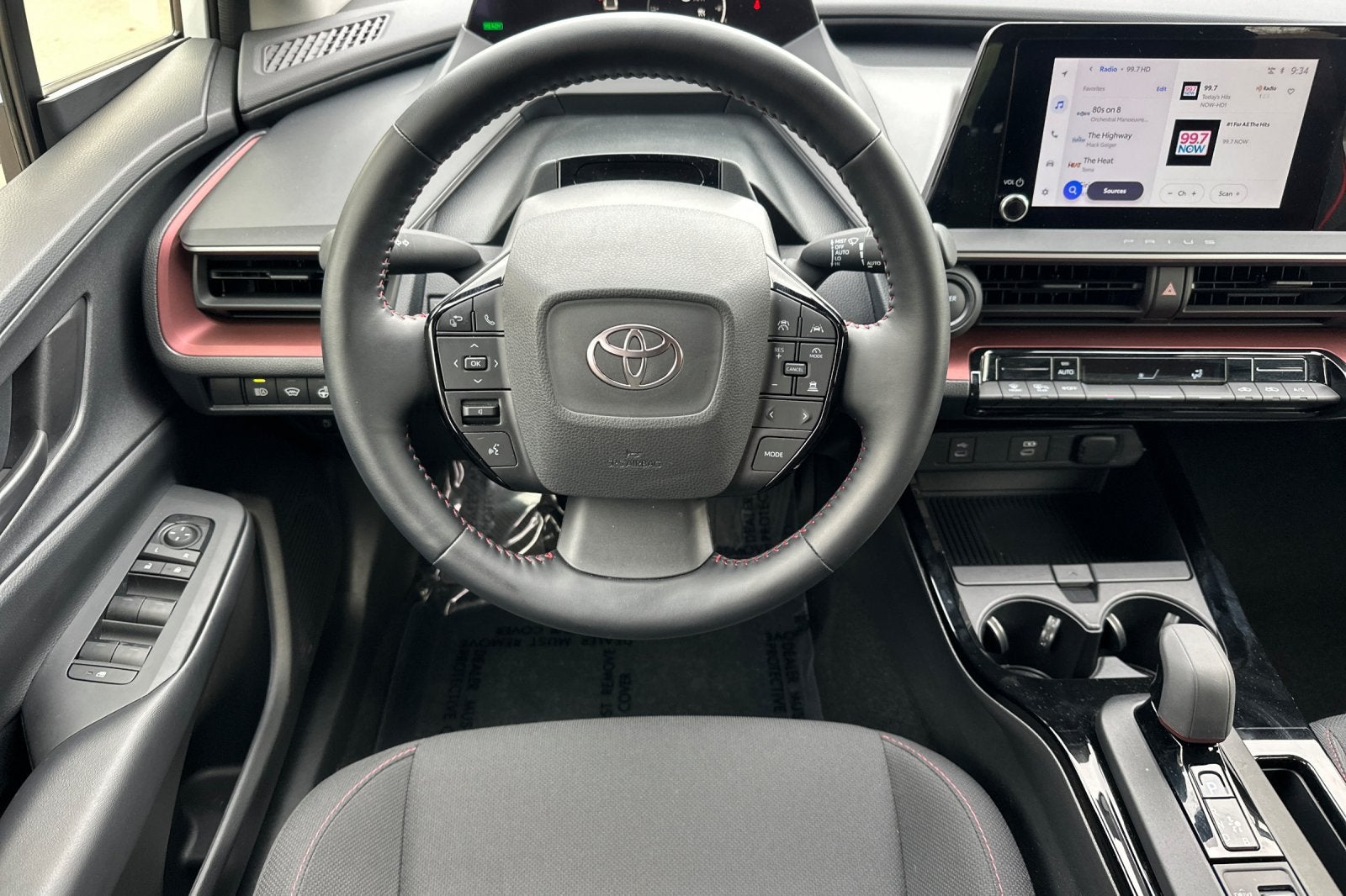 2026 Toyota Prius Plug-In Hybrid SE