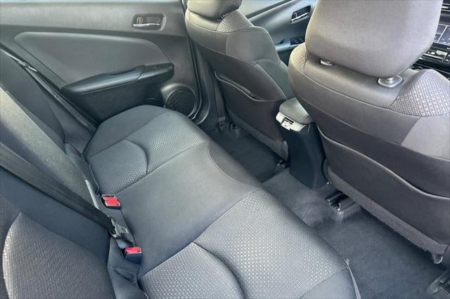 2022 Toyota Prius LE