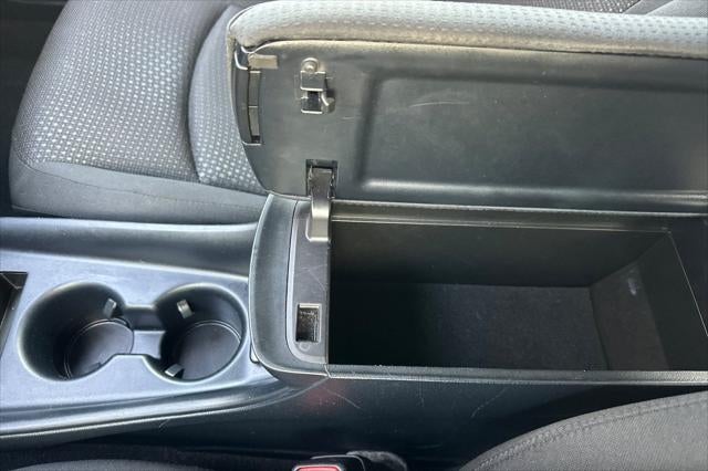 2022 Toyota Prius LE