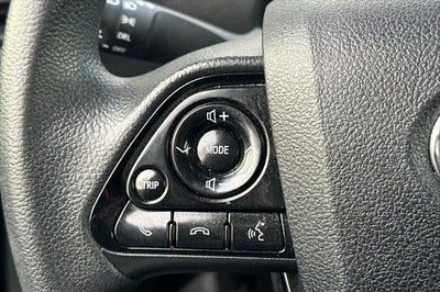 2022 Toyota Prius LE