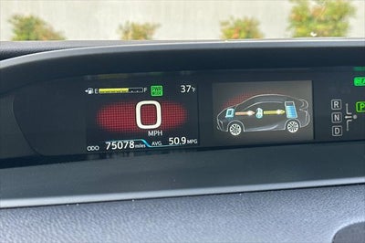 2022 Toyota Prius LE