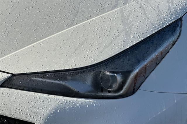 2022 Toyota Prius LE