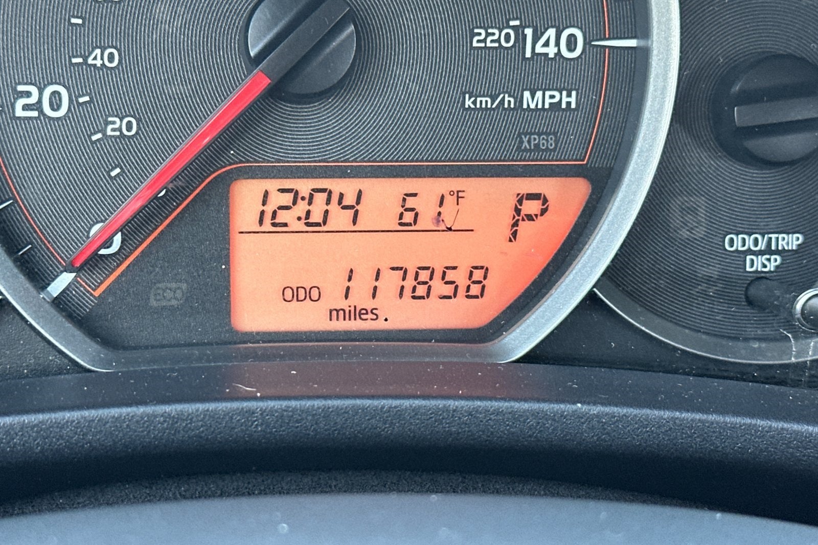 2013 Toyota Yaris LE