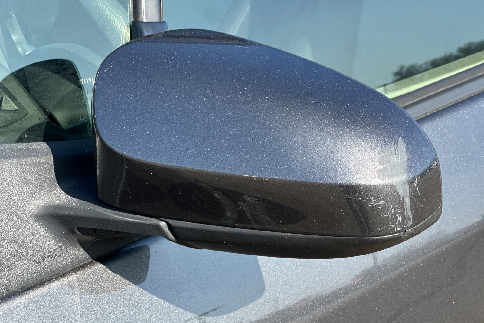 2013 Toyota Yaris LE