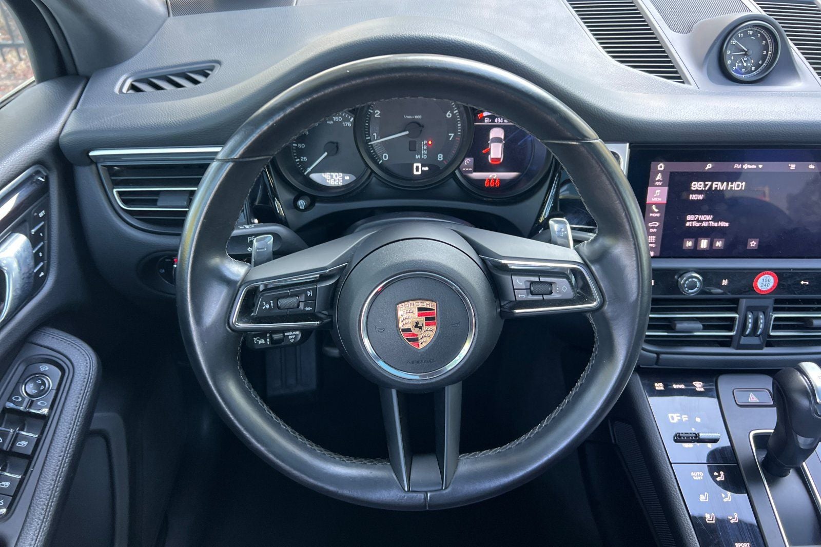 2024 Porsche Macan T