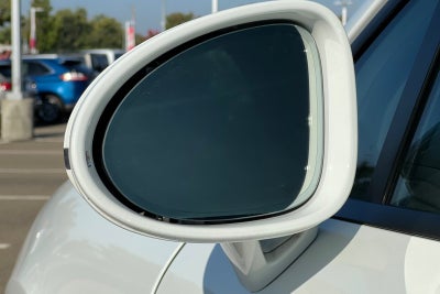 2024 Porsche Macan T