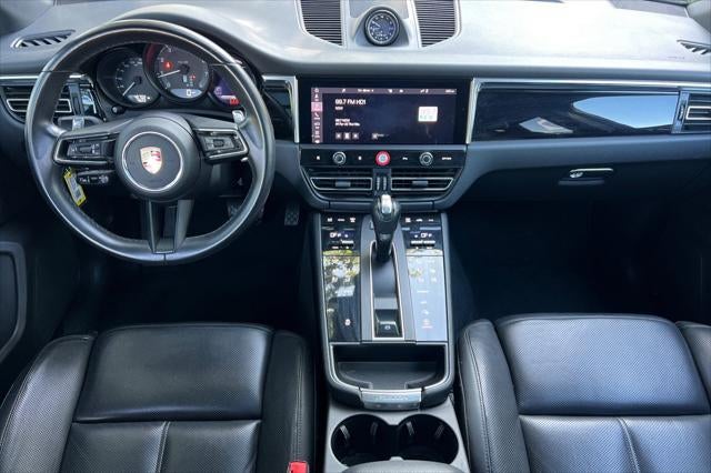 2024 Porsche Macan T