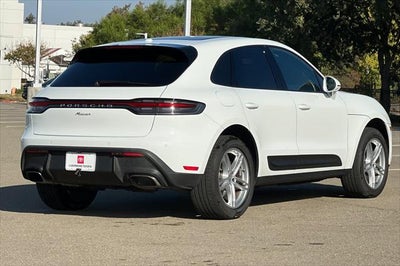 2024 Porsche Macan T