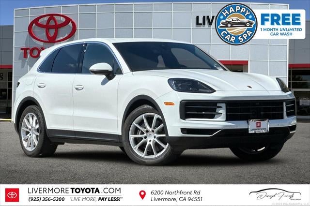 2024 Porsche Cayenne Base