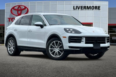 2024 Porsche Cayenne Base