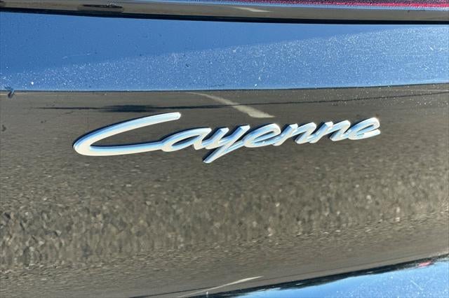 2024 Porsche Cayenne Base