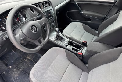 2016 Volkswagen e-Golf SE