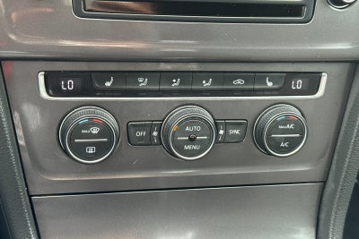 2016 Volkswagen e-Golf SE