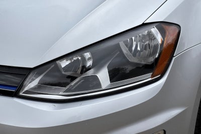 2016 Volkswagen e-Golf SE