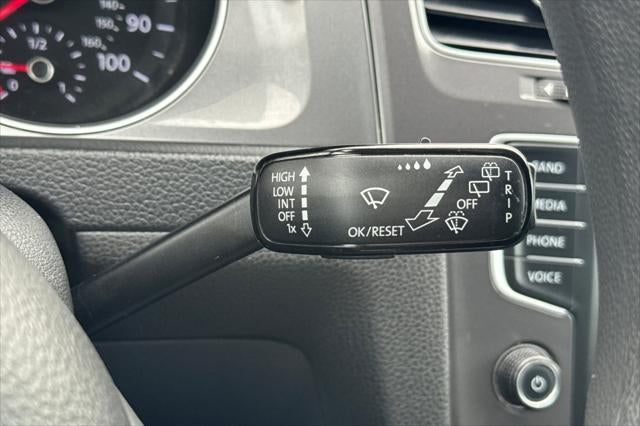 2016 Volkswagen e-Golf SE