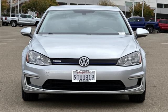 2016 Volkswagen e-Golf SE