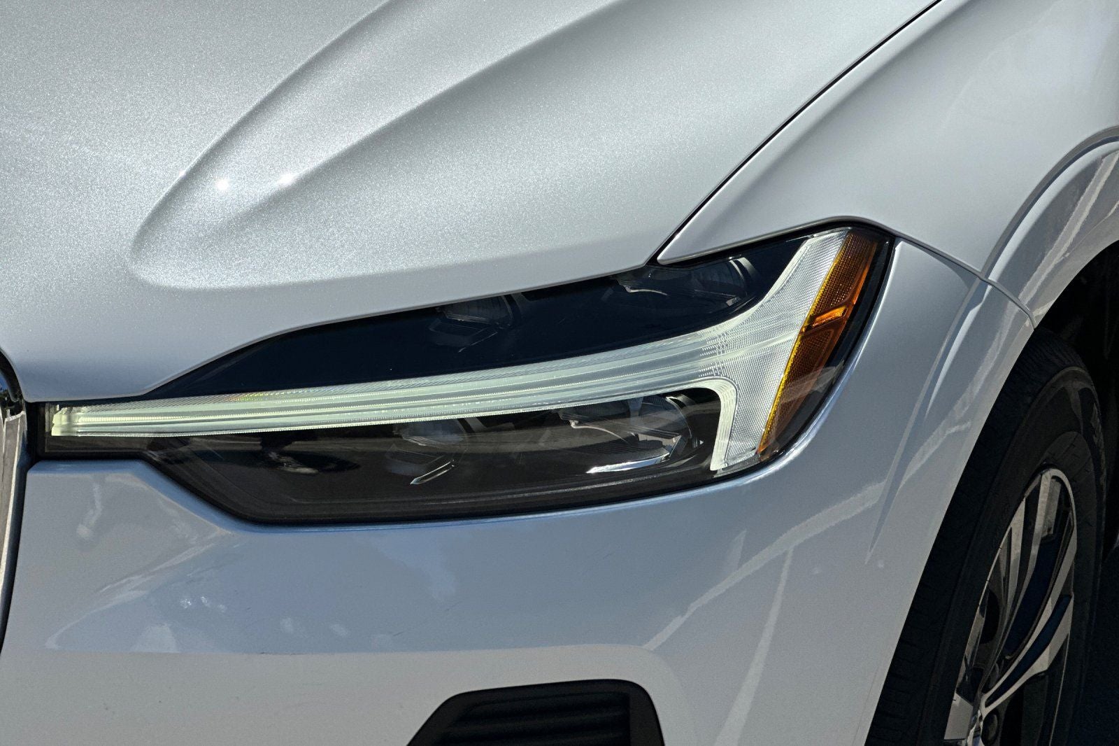 2023 Volvo XC60 B5 Core