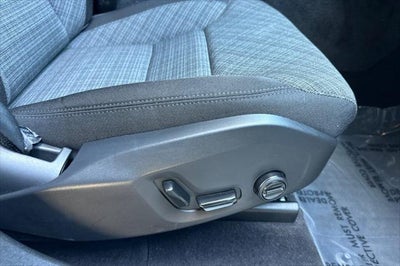 2023 Volvo XC60 B5 Core