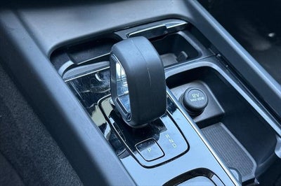 2023 Volvo XC60 B5 Core