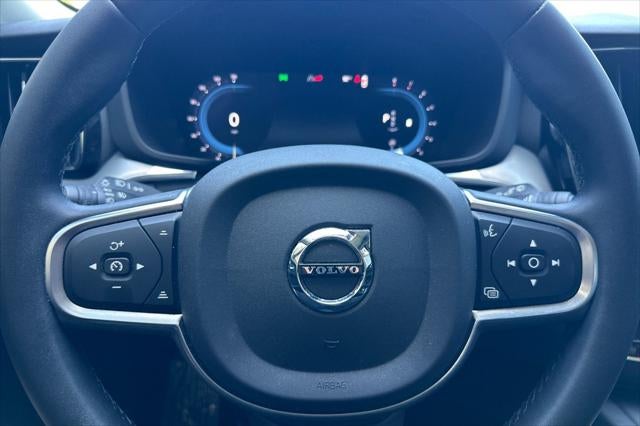 2023 Volvo XC60 B5 Core