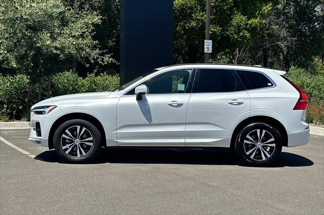 2023 Volvo XC60 B5 Core