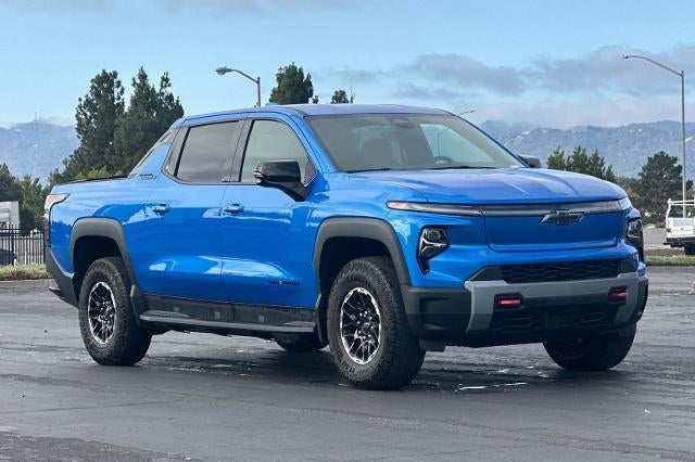 2026 Chevrolet Silverado EV Trail Boss - Max Range